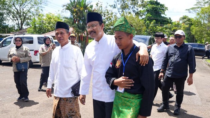 Kemensos Kemensos