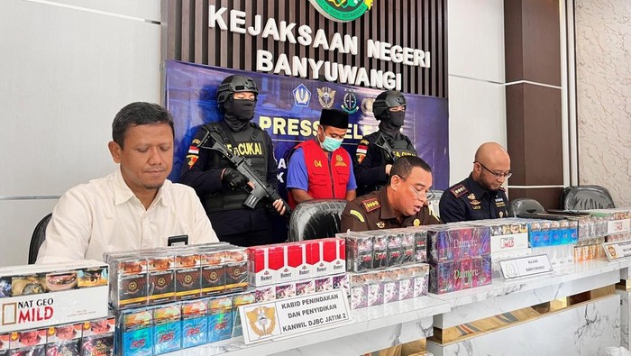 Berantas Rokok Ilegal, Kejari-Bea Cukai Banyuwangi Selamatkan Rp 178 Juta