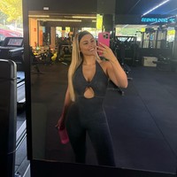 Mereka memiliki hubungan dekat yang tidak coba ia sembunyikan. Keduanya telah menunjukkan tanda-tanda hubungan khusus,” ujar jurnalis tersebut. Foto: Instagram @mariabrunn