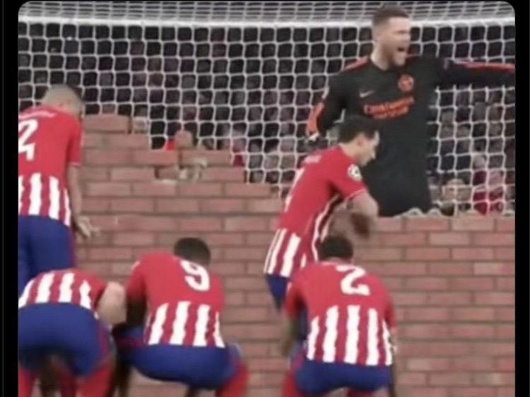 Meme Tembok Atletico Tak Kuasa Redam Meriam London