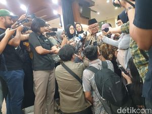 Mendikdasmen Tegaskan Skema School Kitchen MBG Hanya untuk Sekolah yang Siap