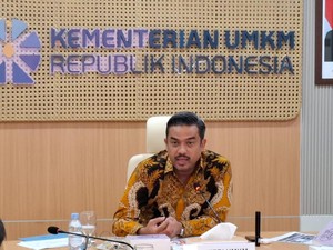 Purbaya Mau Daur Ulang Baju Impor Bekas Sitaan, Menteri UMKM Respons Begini