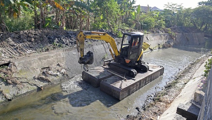 Normalisasi Saluran Skala Besar Digenjot Siaga Hadapi Puncak Musim Hujan