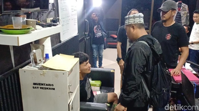 Pelaku pembobol rumah warga di Pangkep ditangkap polisi.