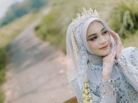 Suasana acara pernikahan ini mendadak jadi sorotan warganet di Instagram, tak ada dekorasi dan juga pelaminan. Unggahan pernikahan di Magelang, Jawa Tengah ini langsung viral.