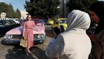 Pesona Mobil Klasik Bangkitkan Suasana Nostalgia