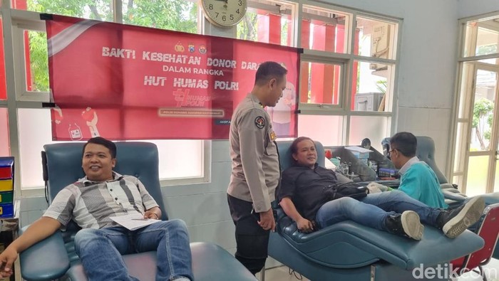 Polres Lamongan Gelar Donor Darah Bersama Wartawan