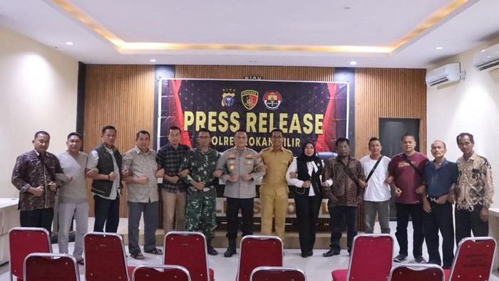 Proses mediasi konflik lahan di Balam Sempurna, Rohil, berjalan lancar.