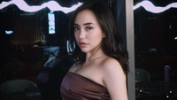 Salmafina Sunan mengatakan olahraga jadi cara terbaik meluapkan emosi. Olahraga jadi salah satu meluapkan emosi yang terbaik ya dan cara aku juga tetap sehat, ya semakin bertambahnya umur. Ya biar gak emosian, biar tenang, kalem, ya kita jaga badan saja, tuturnya. (Foto: dok Instagram salmafinasunan)