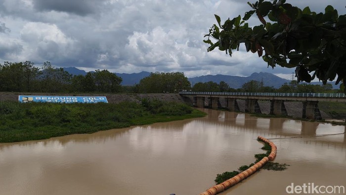 Suasana Dam Colo, di Desa Pengkol, Kecamatan Nguter, Kabupaten Sukoharjo, Rabu (22/10/2025). Suasana Dam Colo, di Desa Pengkol, Kecamatan Nguter, Kabupaten Sukoharjo, Rabu (22/10/2025).