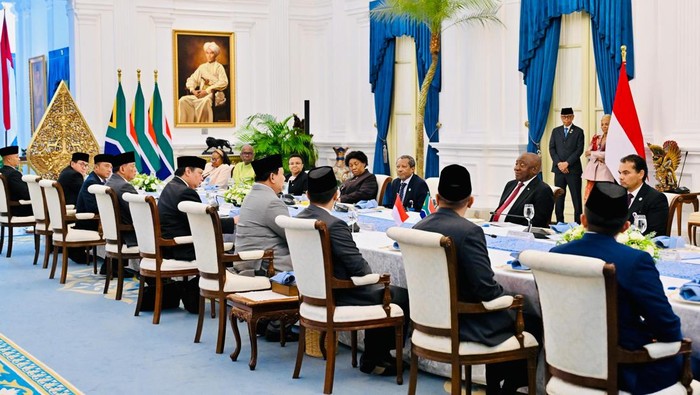 Suasana makan siang bersama Prabowo dan Presiden Afsel di Istana (Laily Rachev - Biro Pers Sekretariat Presiden)