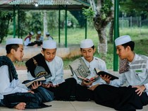 Ada Beasiswa Santri dan Pengasuh Pesantren Tahun 2026, Gas Daftar!