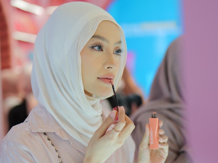 Wardah Dinobatkan Sebagai Merek Kosmetik Paling Ramah Muslim di Dunia