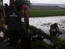 Truk Hajar Mobil-Motor di Klaten, 1 Remaja Terlempar ke Sawah hingga Tewas