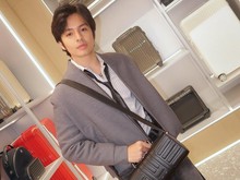 Video: Angga Yunanda Cerita Sulitnya Jadi Manusia Silver di Film Para Perasuk