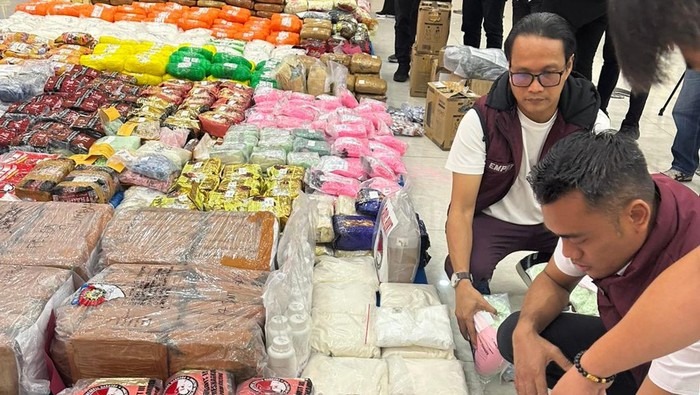 Barang bukti narkoba dari jaringan Jakarta-Medan. (Dok. ist)
