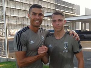 Nasib Eks Rekan Setim Cristiano Ronaldo yang Kini Jadi Kuli Bangunan