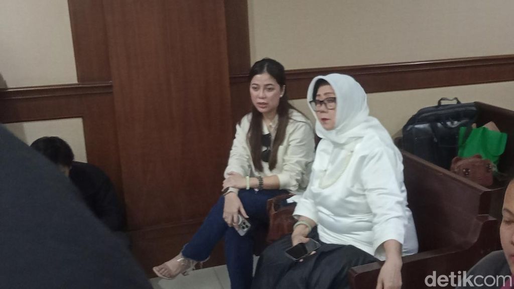 Sidang Perdana Kasus Dugaan Peredaran Narkoba Ammar Zoni, Dihadiri Kekasih