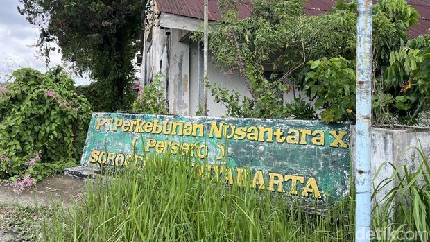 Gudang Sorogedug Kondisi bekas gudang tembakau di Padukuhan Sorogedug, Madurejo, Prambanan, Sleman, Kamis (23/10/2025).