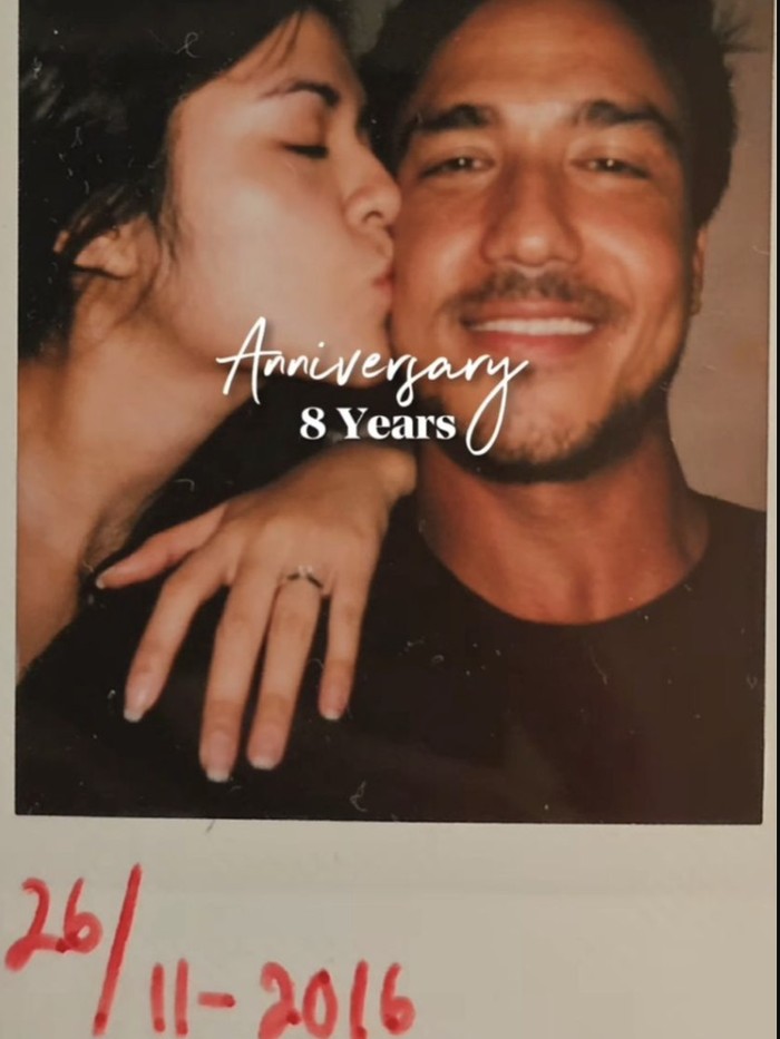Hamish Daud Foto dalam kolase yang diunggah Hamish Daud dalam rangka anniversary ke-8 pernikahan dengan Raisa.