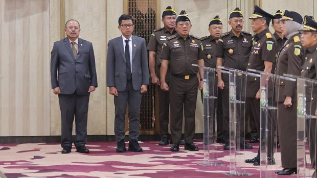 Jaksa Agung Lantik Kajati dan Pejabat Eselon II