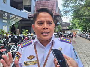 Tarif Parkir Wisata di Sekarbela Dikeluhkan Warga, Dishub Mataram Buka Suara
