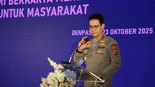 Kapolda Bali, Irjen Daniel Adityajaya, menghadiri syukuran peringatan Hari Kesatuan Gerak Bhayangkari (HKGB) ke-73 di Gedung Presisi Polda Bali, Kamis (23/10/2025). (Dok. Polda Bali)