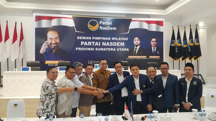 : Ketua NasDem Sumut Iskandar bertemu dengan para pihak dari Bandara Kualanamu (Nizar Aldi/detikSumut)