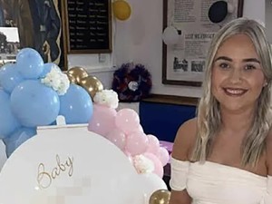 Viral! Wanita Pura-pura Hamil dan Gelar Baby Shower, Bayinya Boneka