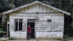 Mimpi Sekolah Anak Suku Batin Sembilan Terbentur Jalan Rusak dan Keterbatasan
