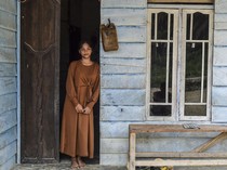 Mimpi Sekolah Anak Suku Batin Sembilan Terbentur Jalan Rusak dan Keterbatasan