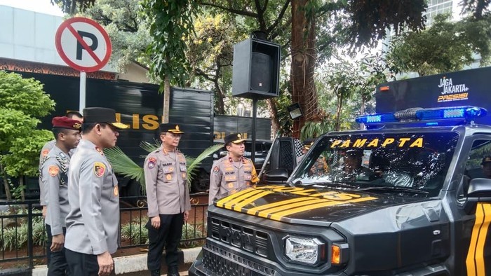 Mobil Patroli Polda Metro Jaya