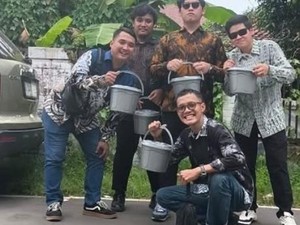 Viral Pengantin di Tegal Berikan Souvenir Ember ke Tamu, Isinya Bikin Kaget