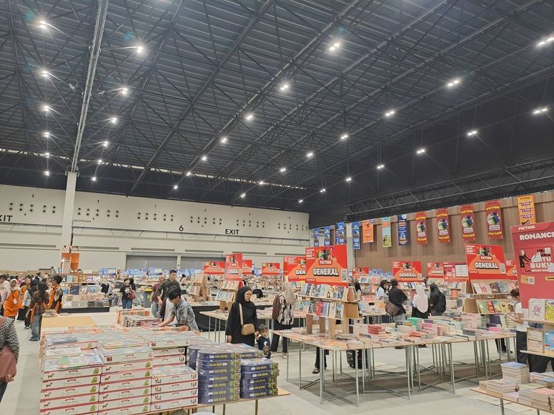 Pameran buku Big Bad Wolf di NICE PIK 2