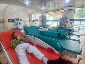 Belasan Pelajar MTS di Malang Diduga Keracunan MBG