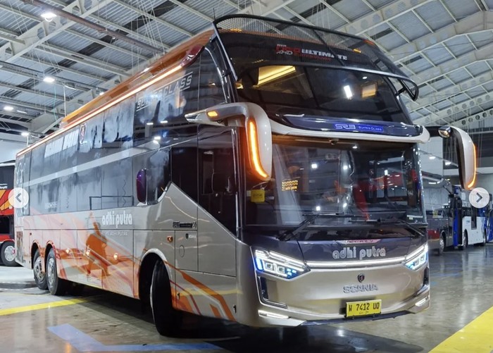 PO Adhi Putra luncurkan sleeper bus baru buatan Laksana