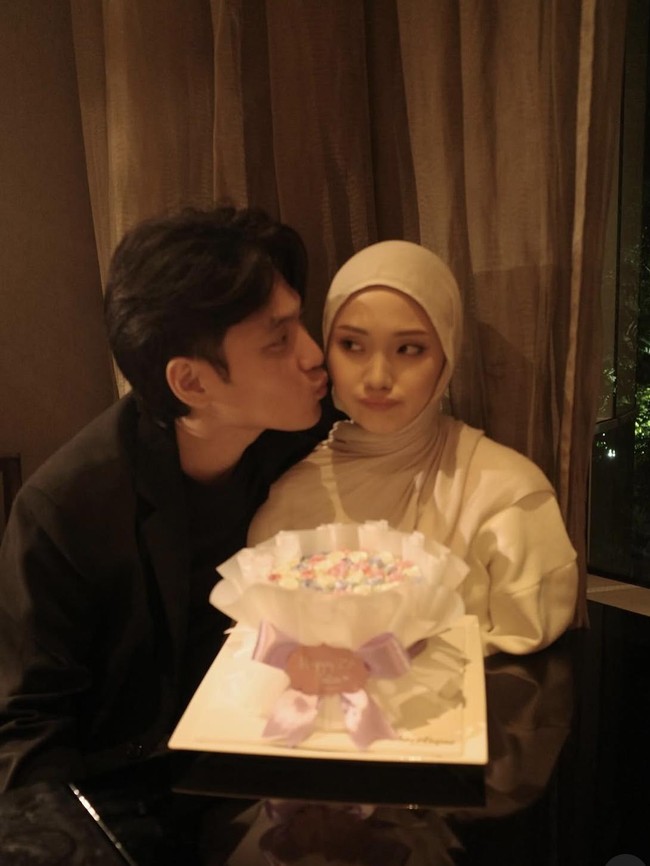 7 Foto Mesra Na Daehoon & Jule, Diselingkuhi Kini Pilih Gugat Cerai