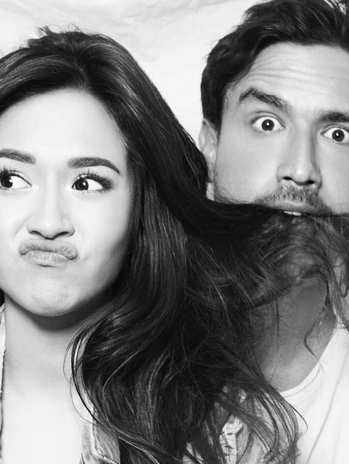 Perjalanan cinta Raisa dan Hamish