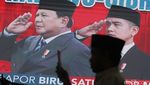 Rapor Setahun Prabowo-Gibran: Diplomasi Cemerlang, Ekonomi Masih Jadi PR