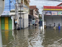 2 Orang Dilaporkan Tewas Tenggelam Saat Banjir di Semarang