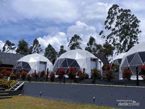 Weekday Romantis di Tengah Situ Cileunca