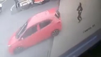 Polisi Datangi Rumah Pemobil yang Kabur Usai Isi Bensin di SPBU Ciputat Polisi Datangi Rumah Pemobil yang Kabur Usai Isi Bensin di SPBU Ciputat