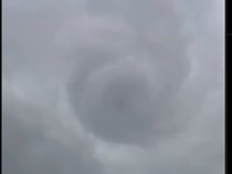 Video: Detik-detik Angin Puting Beliung Terjang Permukiman Warga di Bojonggede