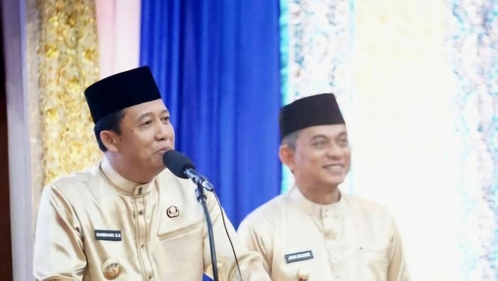 Bupati Muaro Jambi Bambang Bayu Suseno (BBS) Bupati Muaro Jambi Bambang Bayu Suseno (BBS)
