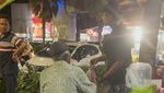 Gaya Santai Hotman Paris Saat Makan di Warung Bebek dan Kulineran di Bali