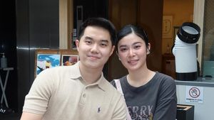 Kompaknya Influencer Juan dan Eve saat Konten Masak dan Mukbang Bareng