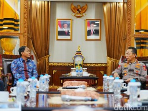 Audiensi Dengan Menhut, Kapolri Siap Bersinergi Hadapi Karhutla
