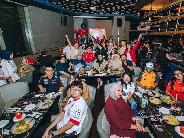 Ada yang Nikah-Bikin Band, Join Dong Nyatuin Semua yang Sefrekuensi! Ada yang Nikah-Bikin Band, Join Dong Nyatuin Semua yang Sefrekuensi!