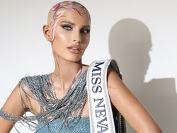 Foto Finalis Miss USA 2025 yang Botak, Jalan di Panggung Tanpa Wig