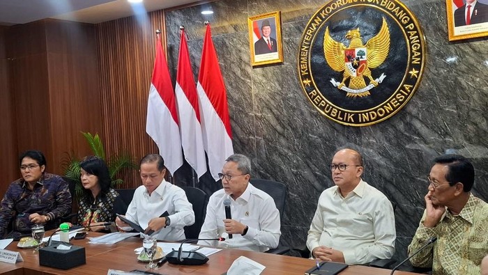 Menteri Koordinator Bidang Pangan Zulkifli Hasan (Zulhas).